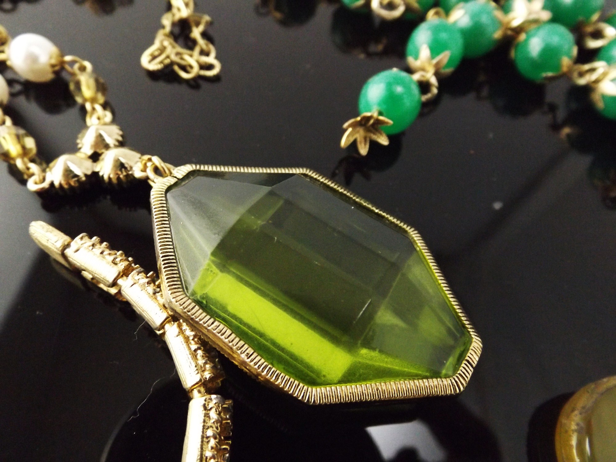 Vintage Jewelry with Green Stones