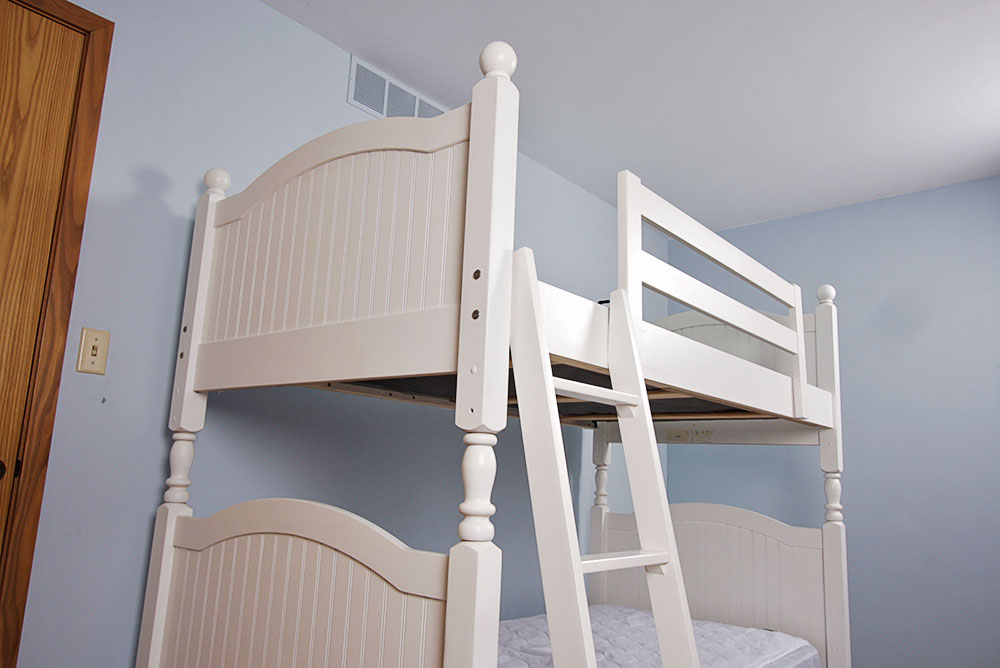 White Stanley Furniture Bunk Bed