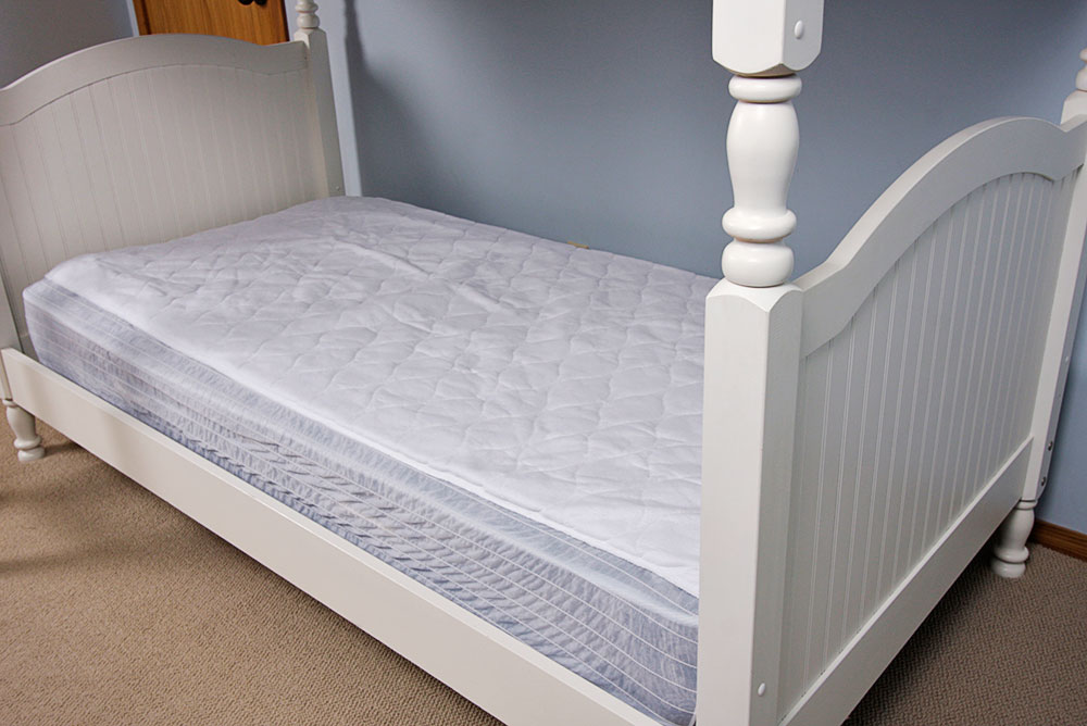 White Stanley Furniture Bunk Bed