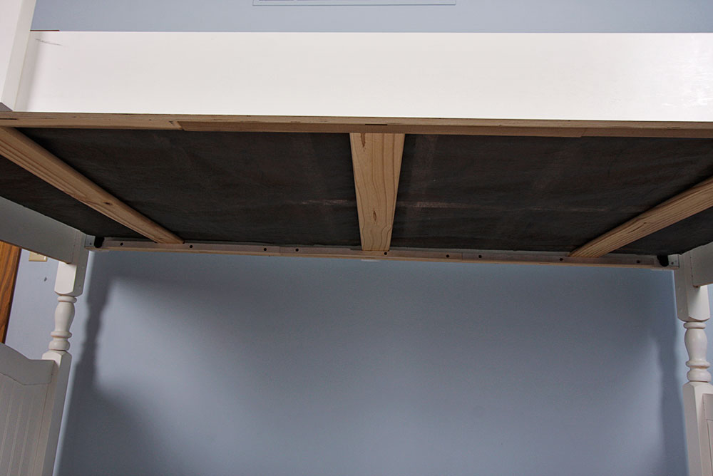 White Stanley Furniture Bunk Bed