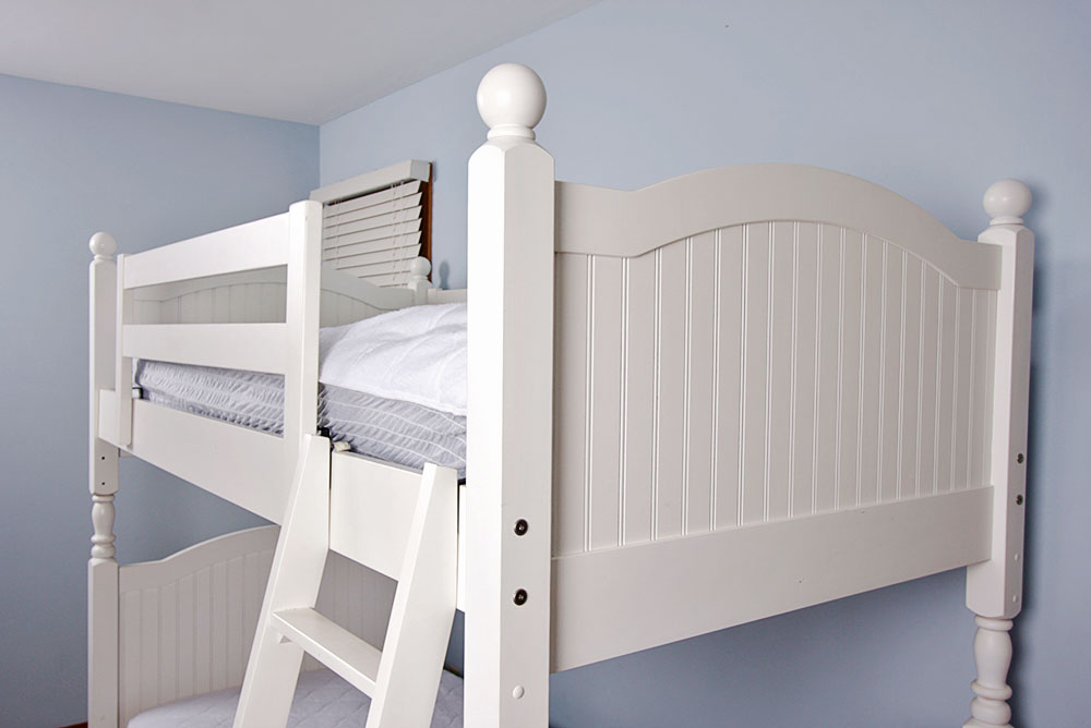 White Stanley Furniture Bunk Bed