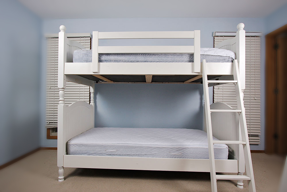 White Stanley Furniture Bunk Bed