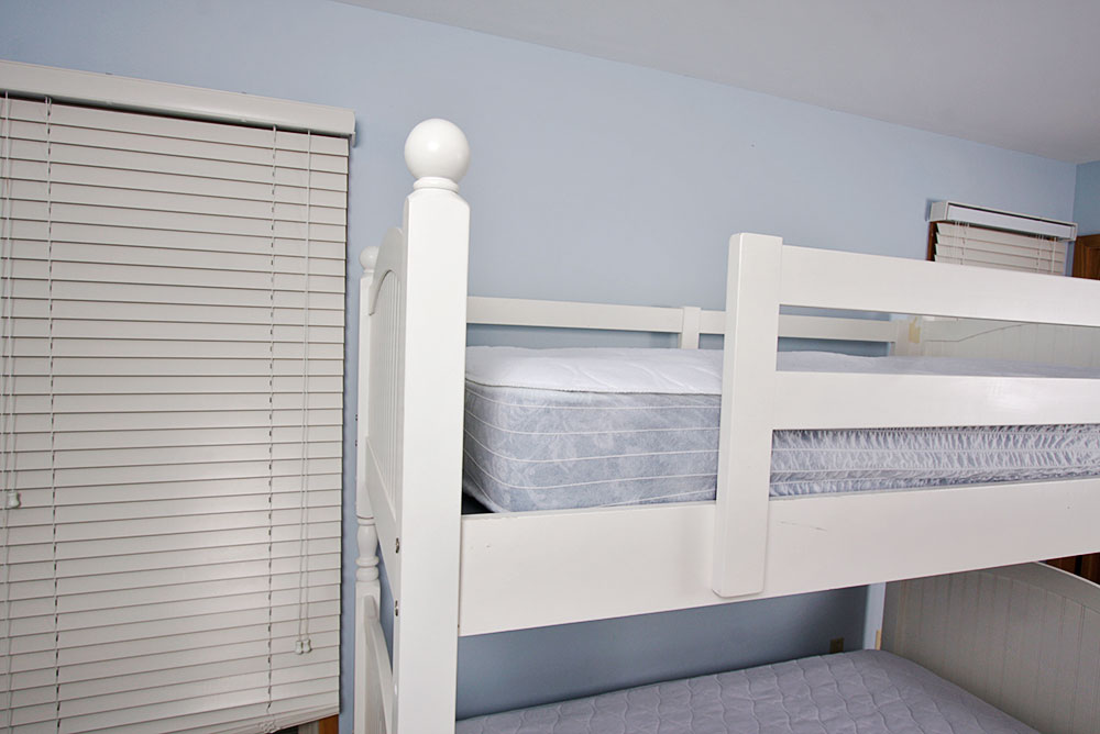 White Stanley Furniture Bunk Bed