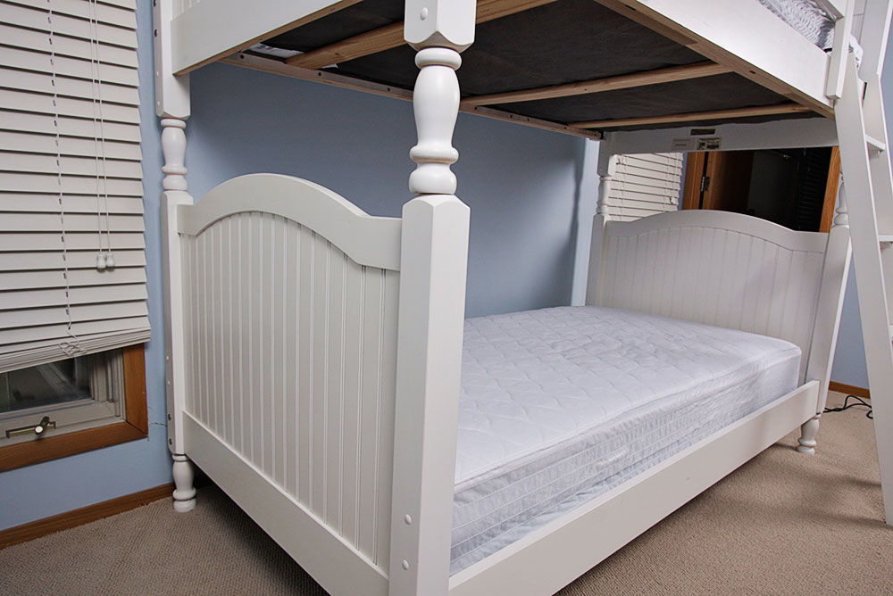 White Stanley Furniture Bunk Bed