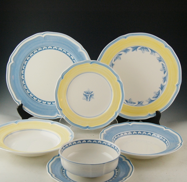 Villeroy & Boch Yellow and Blue Combination China Set of Fourteen