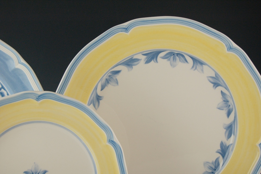 Villeroy & Boch Yellow and Blue Combination China Set of Fourteen