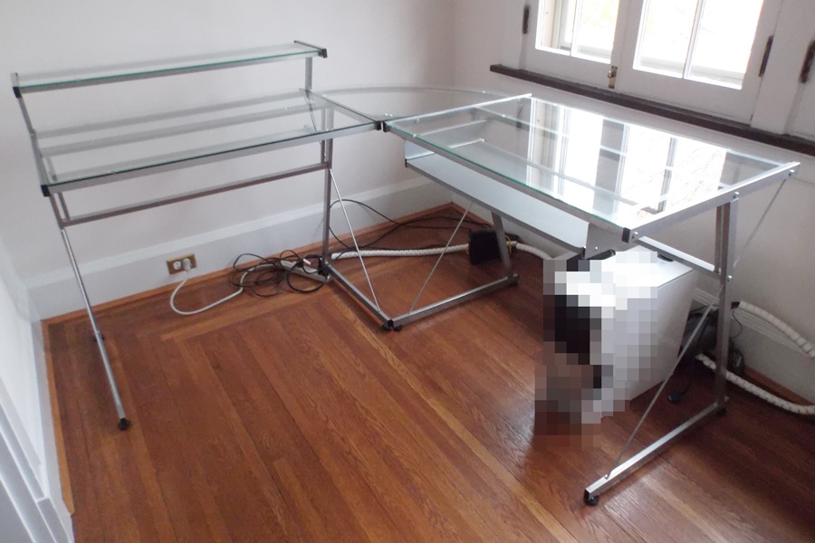 Studio RTA LS Work Center Clear Glass Desk System