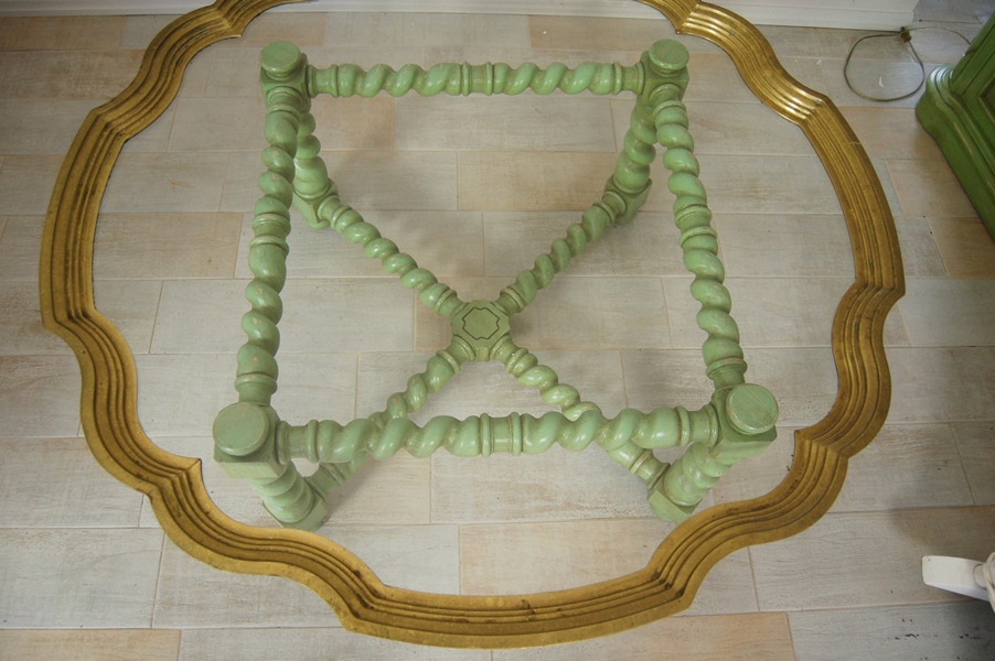 Vintage Baker Brass Edged Pie Crust Glass Top Coffee Table