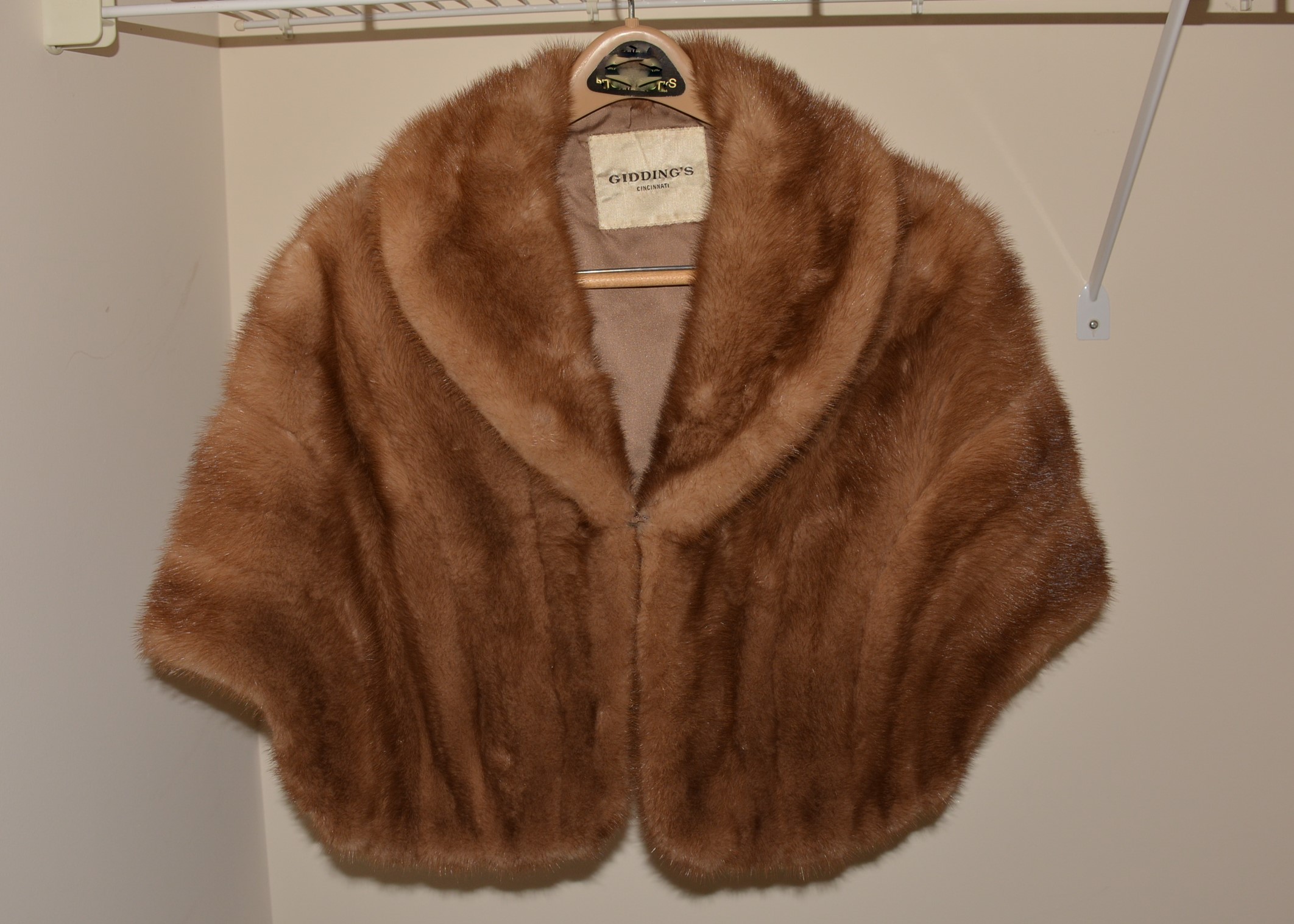 Mink Fur Shoulder Wrap