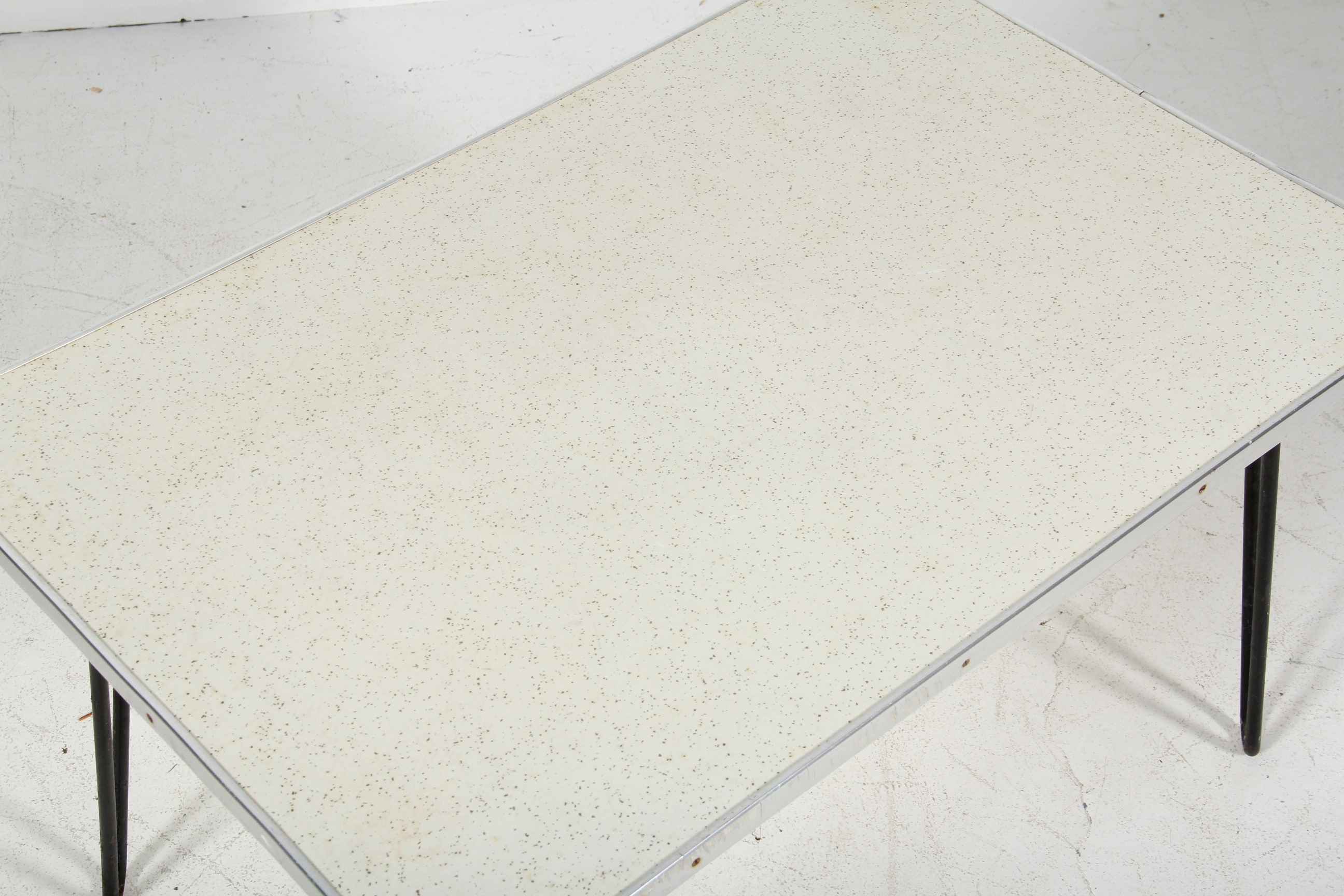 1950s Mid Century Modern Cocktail Table