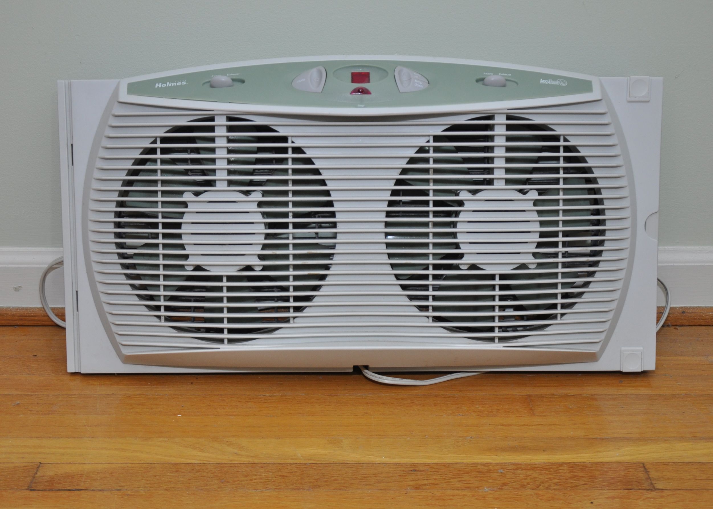 Holmes AccuTemp Window Fan Unit