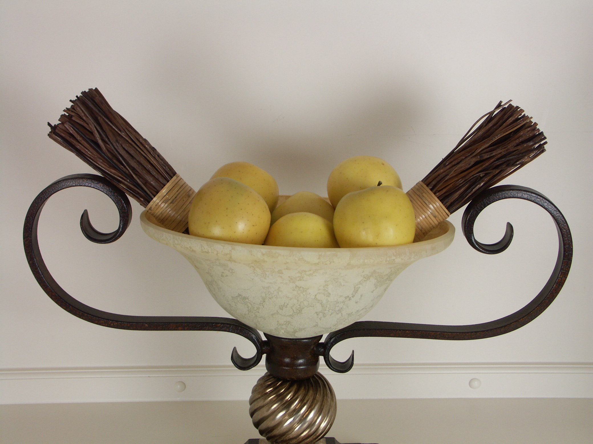 Large Silky Way Glass Bowl Display