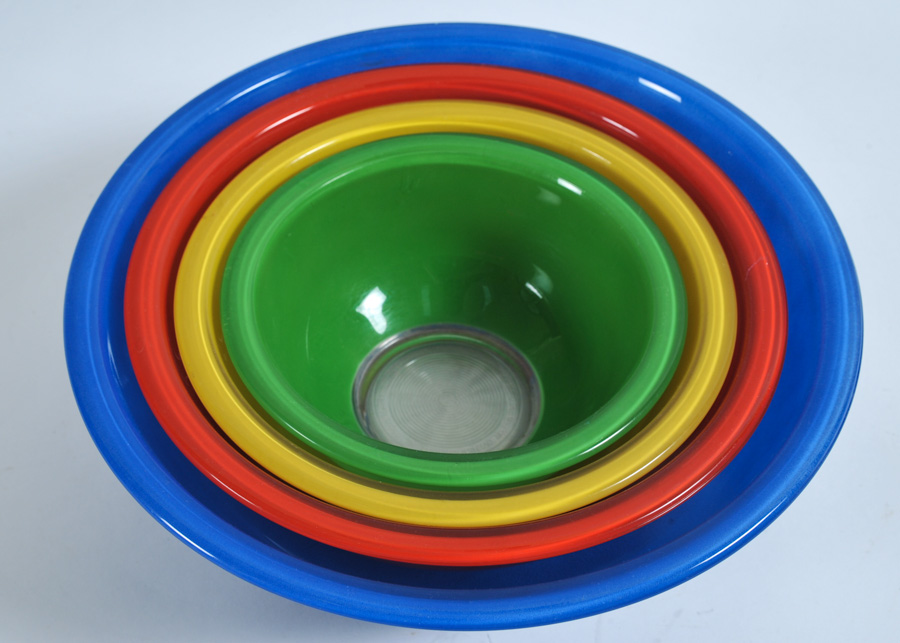 Vintage Pyrex Primary Color Mixing Bowls