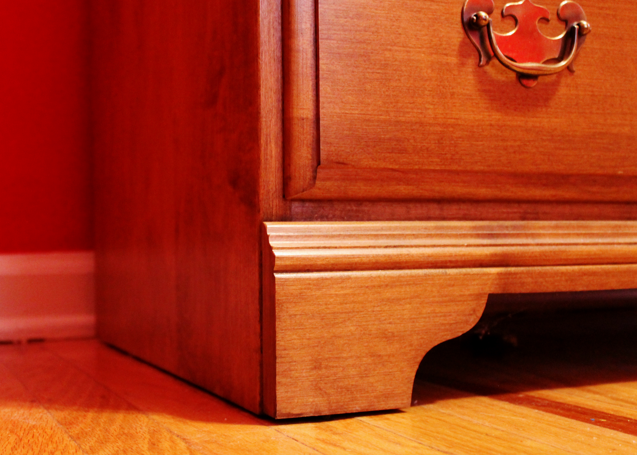 Vintage Kling Colonial Solid Maple Dresser with Framed Mirror