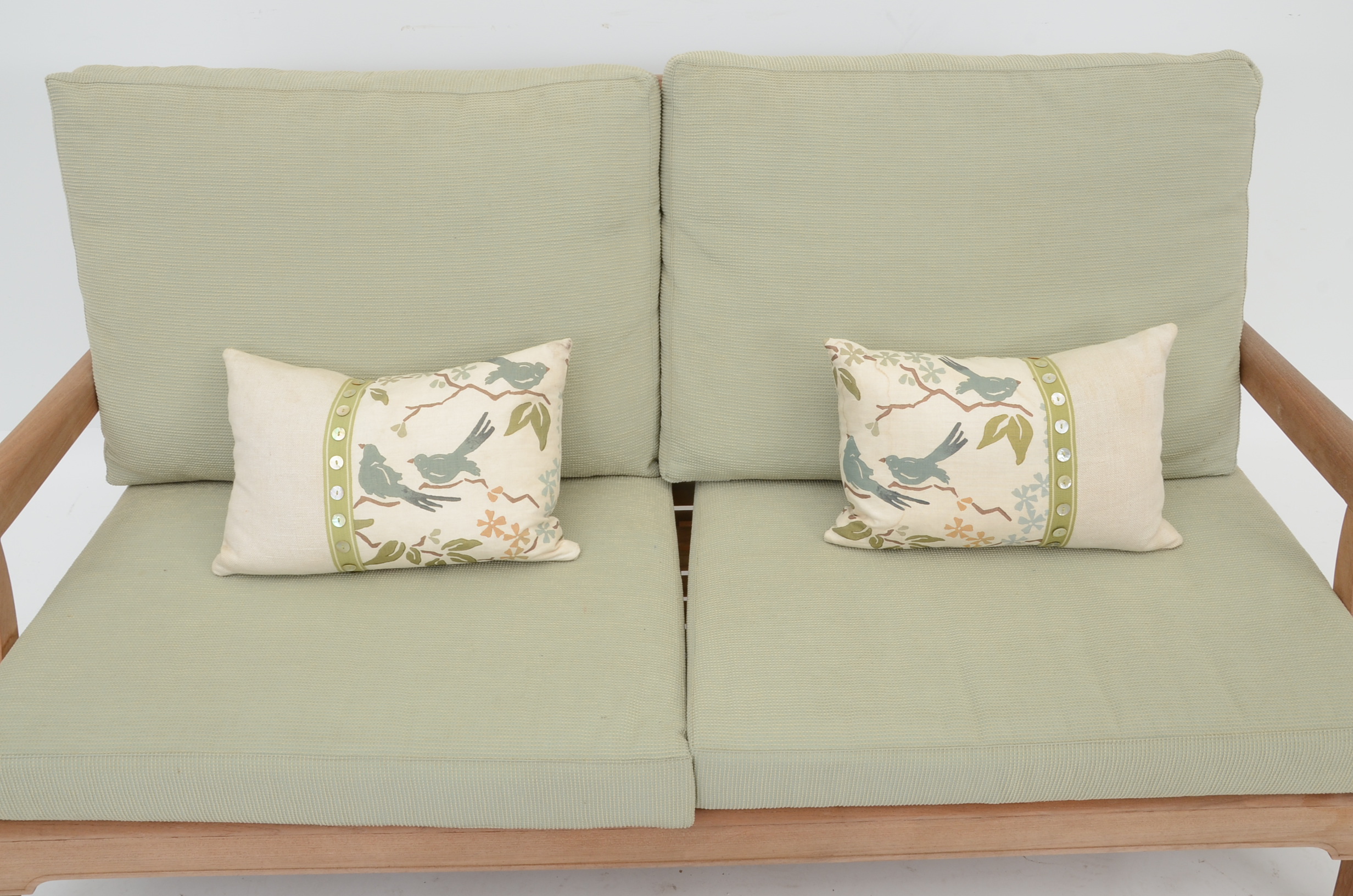 Gorgeous Solid Teak Outdoor Settee