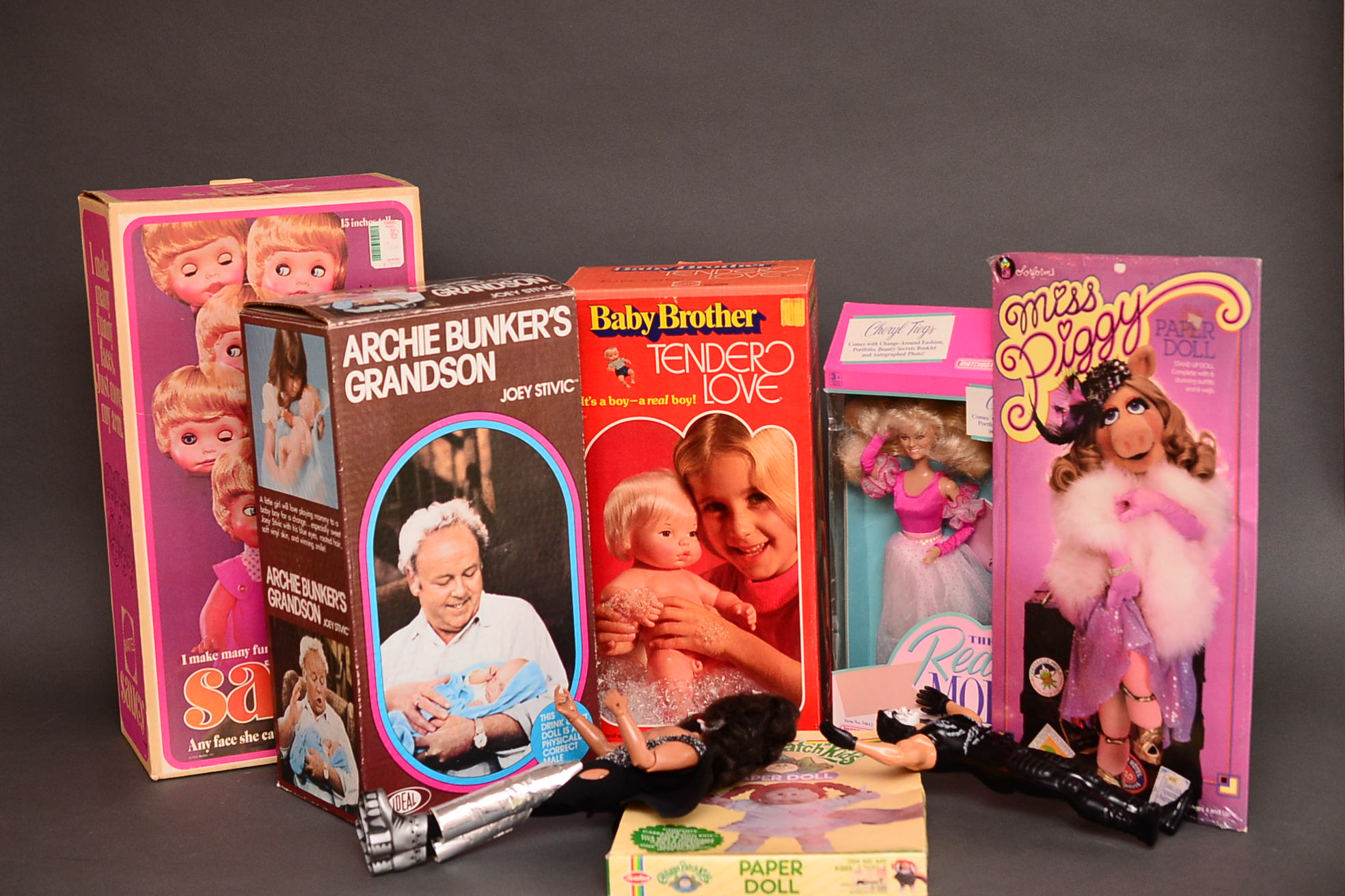 Vintage Toy and Accessory Lot