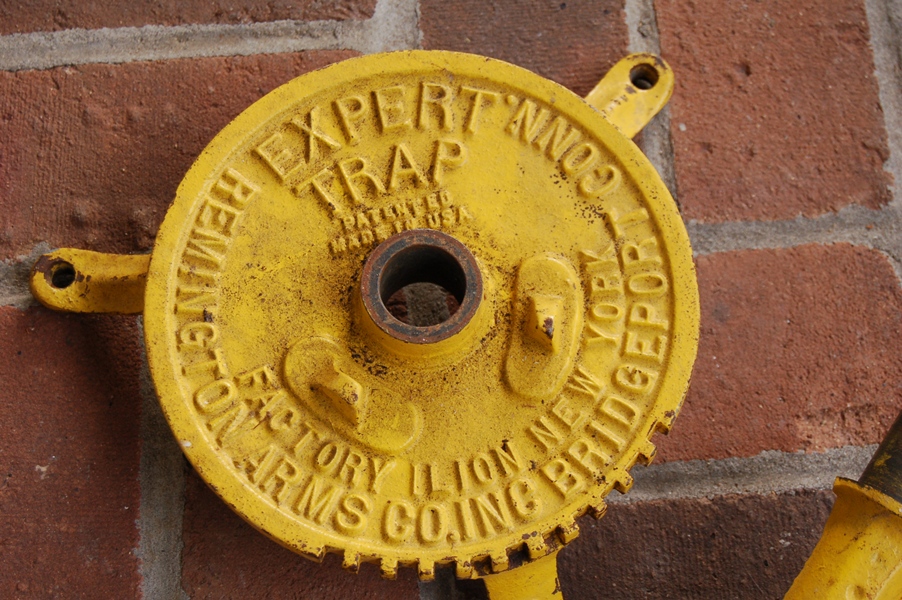 Vintage Remington Arms Expert Skeet Trap Thrower