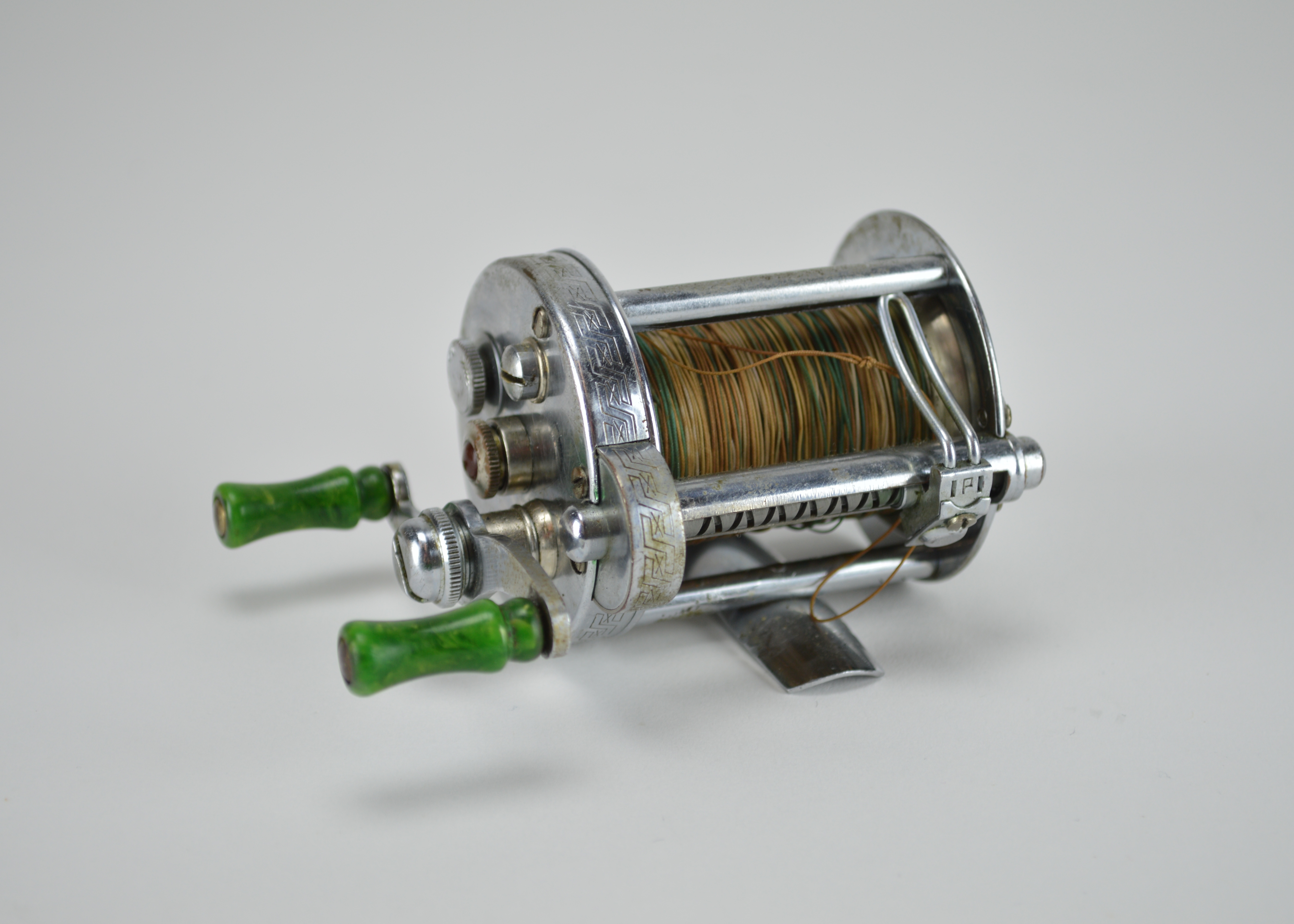 Vintage Pflueger Akron 1893 Fishing Reel