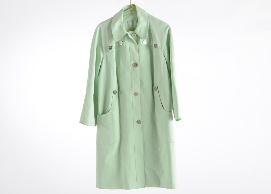 Women's Early 1970s Minty Green Polyester Outer Banks Over Coat