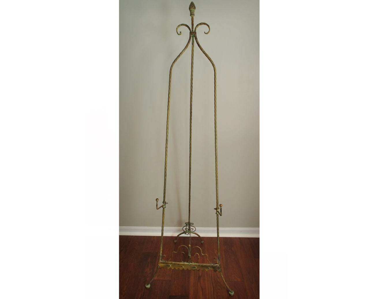 Vintage Wrought Iron Easel with Green & Gold Shabby Chic Finish