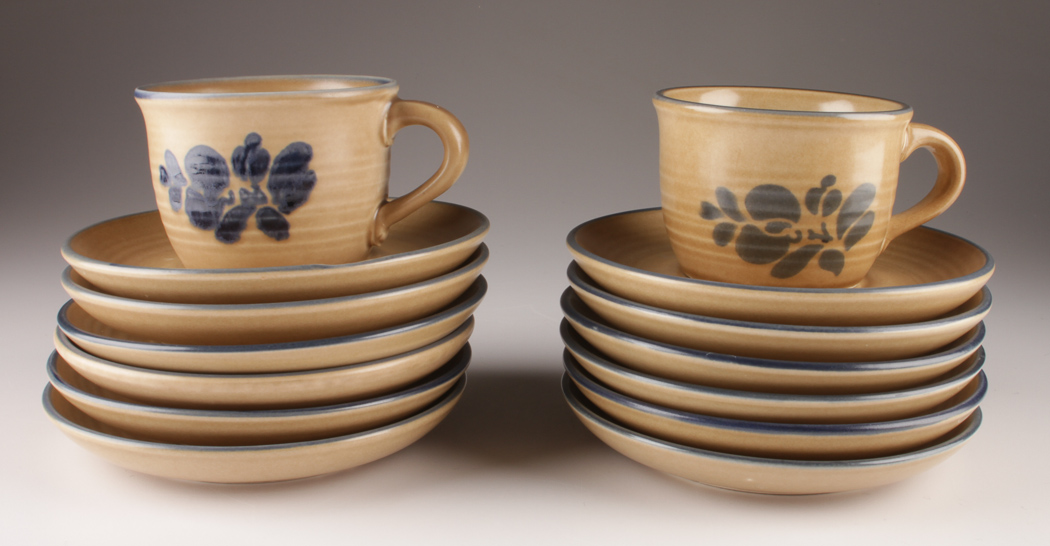 Pfaltzgraff Folk Art Pattern Set