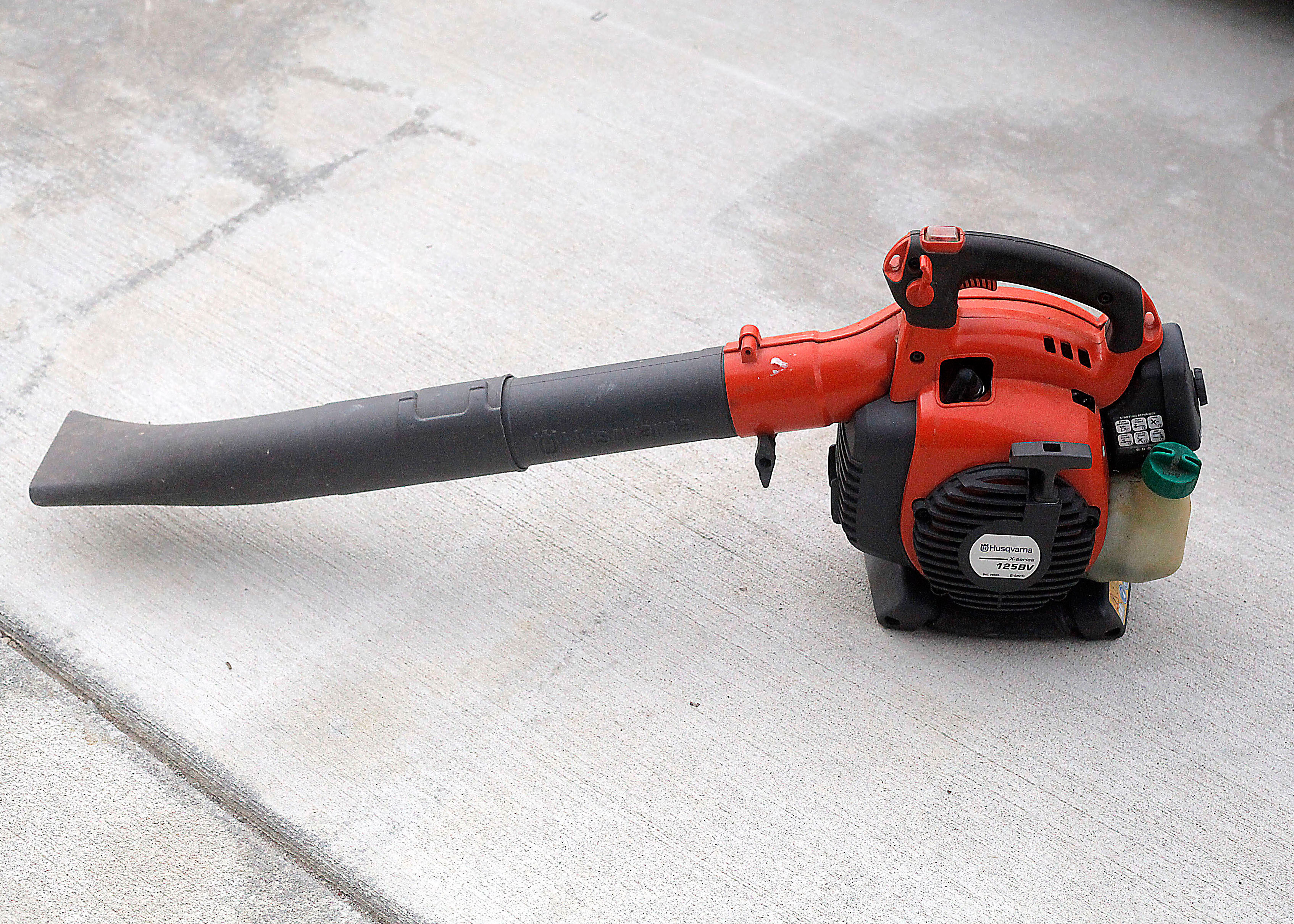 Husqvarna 125 BV Blower