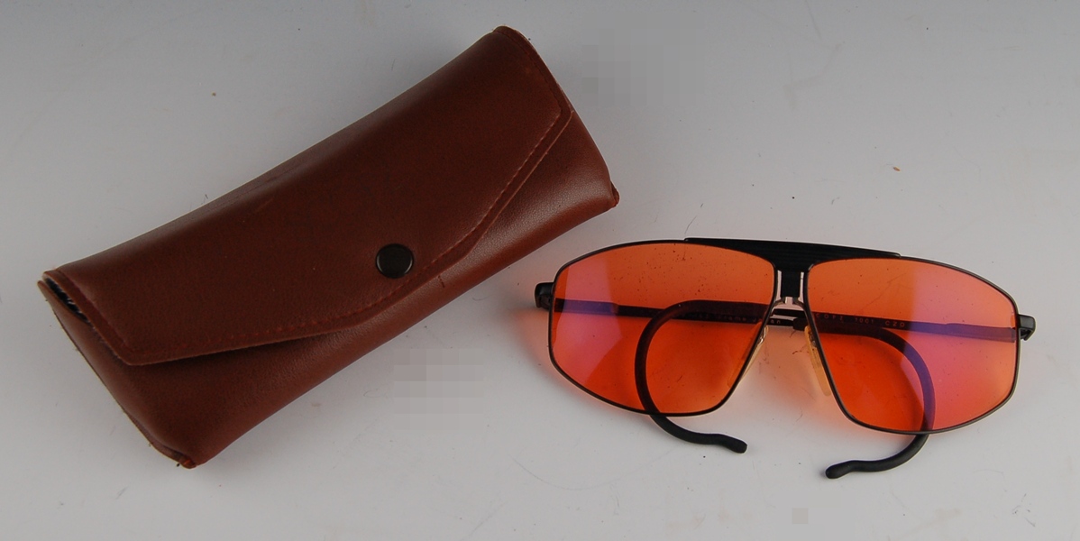 Scopz Shooting Glasses by Zeiss with Case