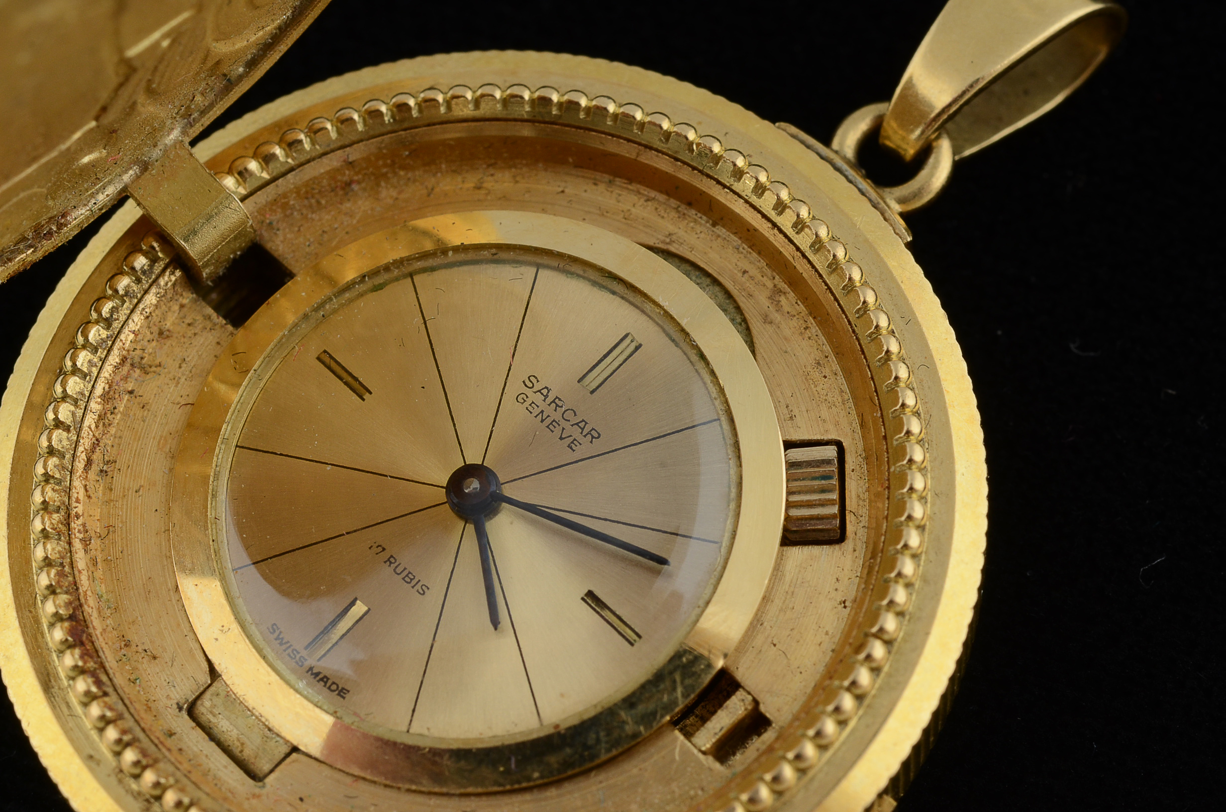 18 K Yellow Gold Swiss Schweiz Svizzera Coin Pocket Watch Pendant