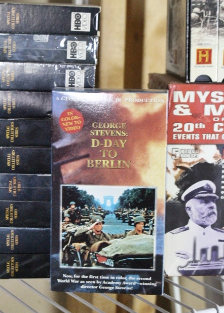 70+ VHS World at War, Korean War, National Geographic & More