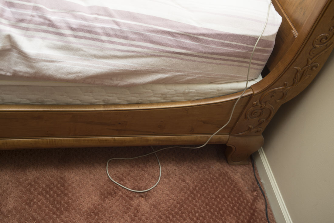 Queen Size Ethan Allen French Country Maple Sleigh Bed