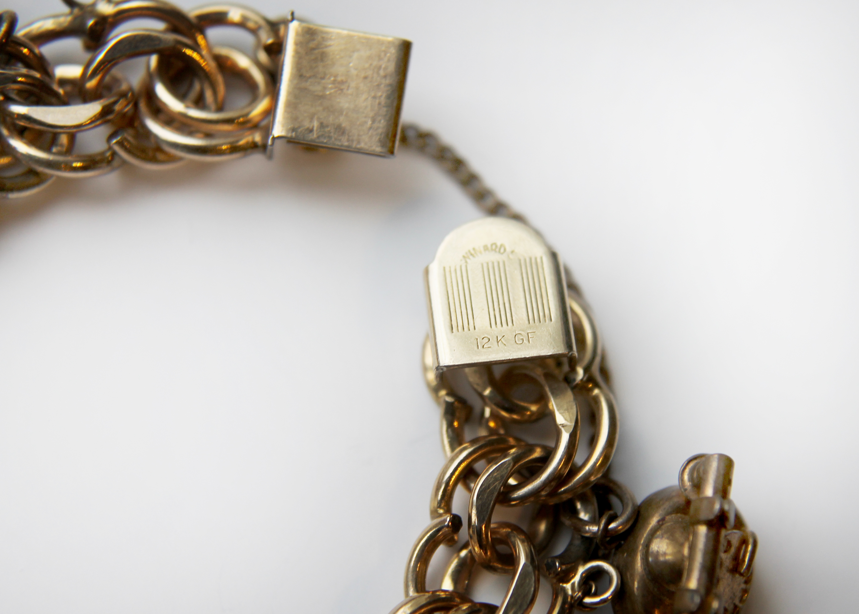 Vintage 12K GF Winard Charm Bracelet with Ten Unique Charms