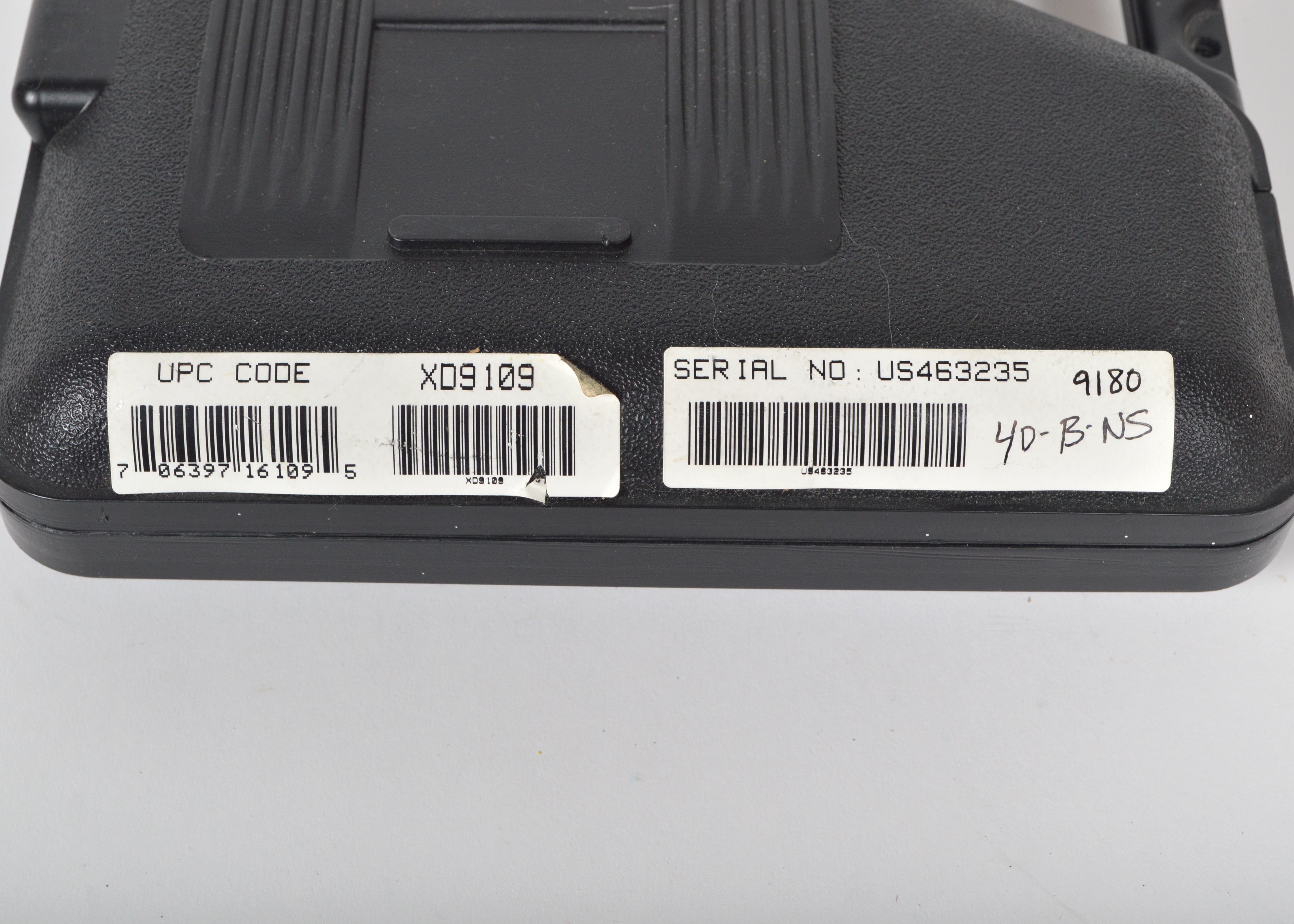 A Springfield Armory XD-40 Hand Gun