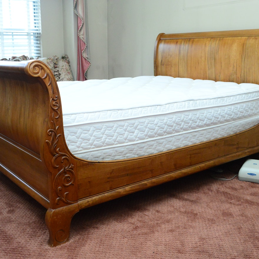 Queen Size Ethan Allen French Country Maple Sleigh Bed