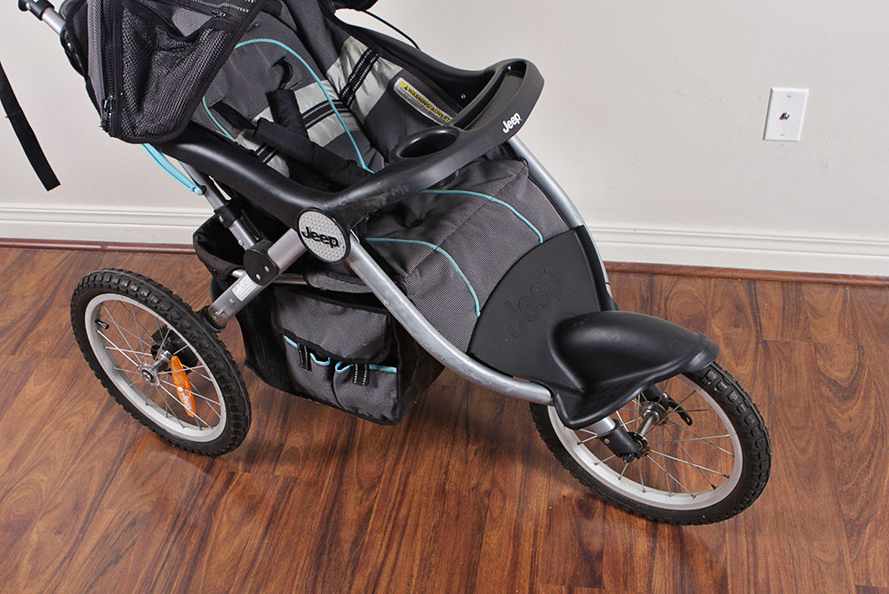 Jeep Overland Limited Jogging Stroller