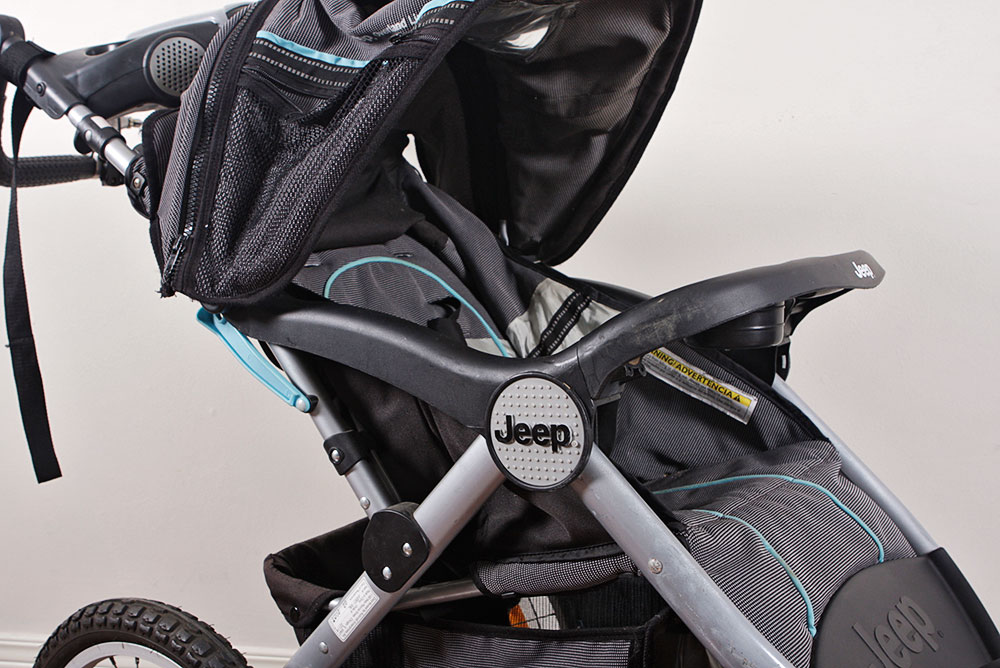 Jeep Overland Limited Jogging Stroller