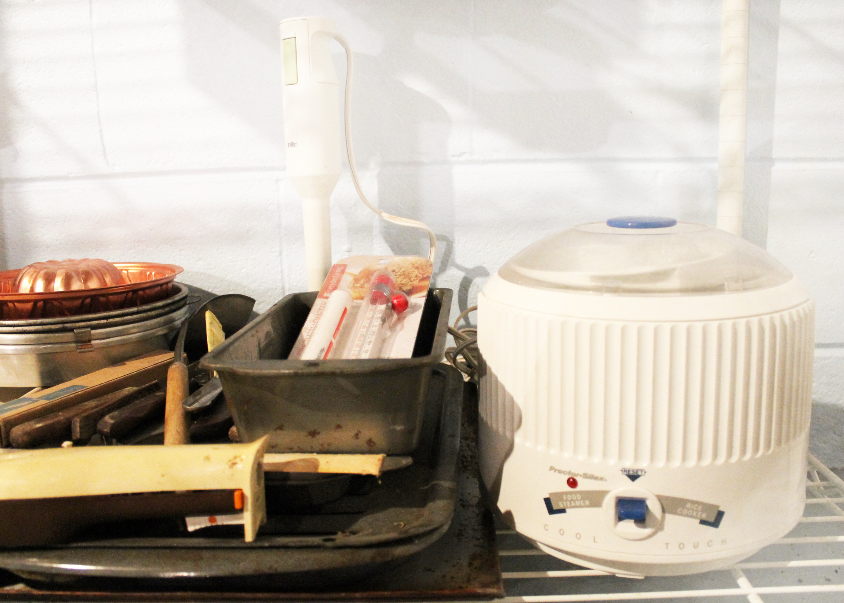 Collection of Kitchenalia