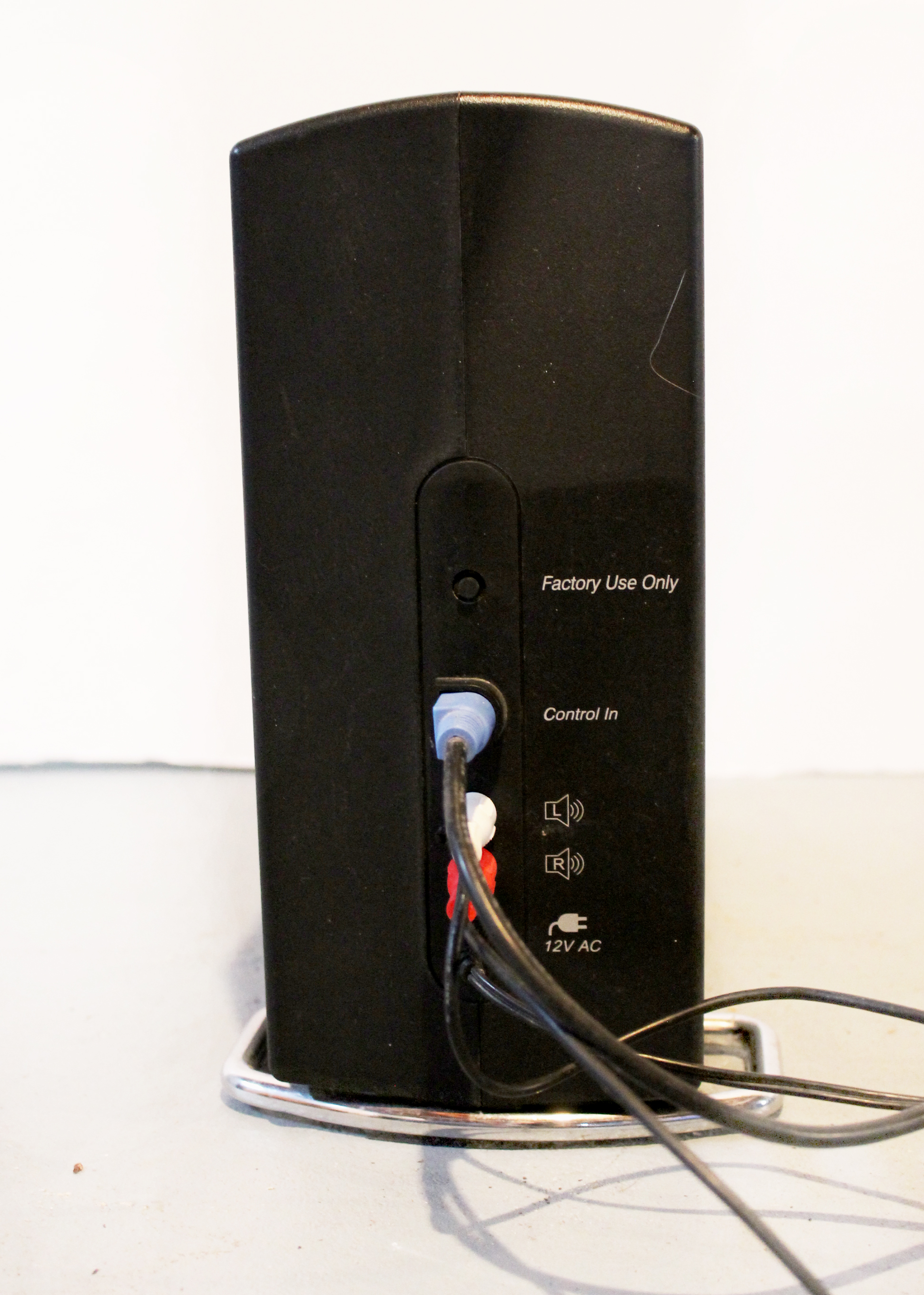 Gateway GMAX 2100 2.1 Speakers and Subwoofer