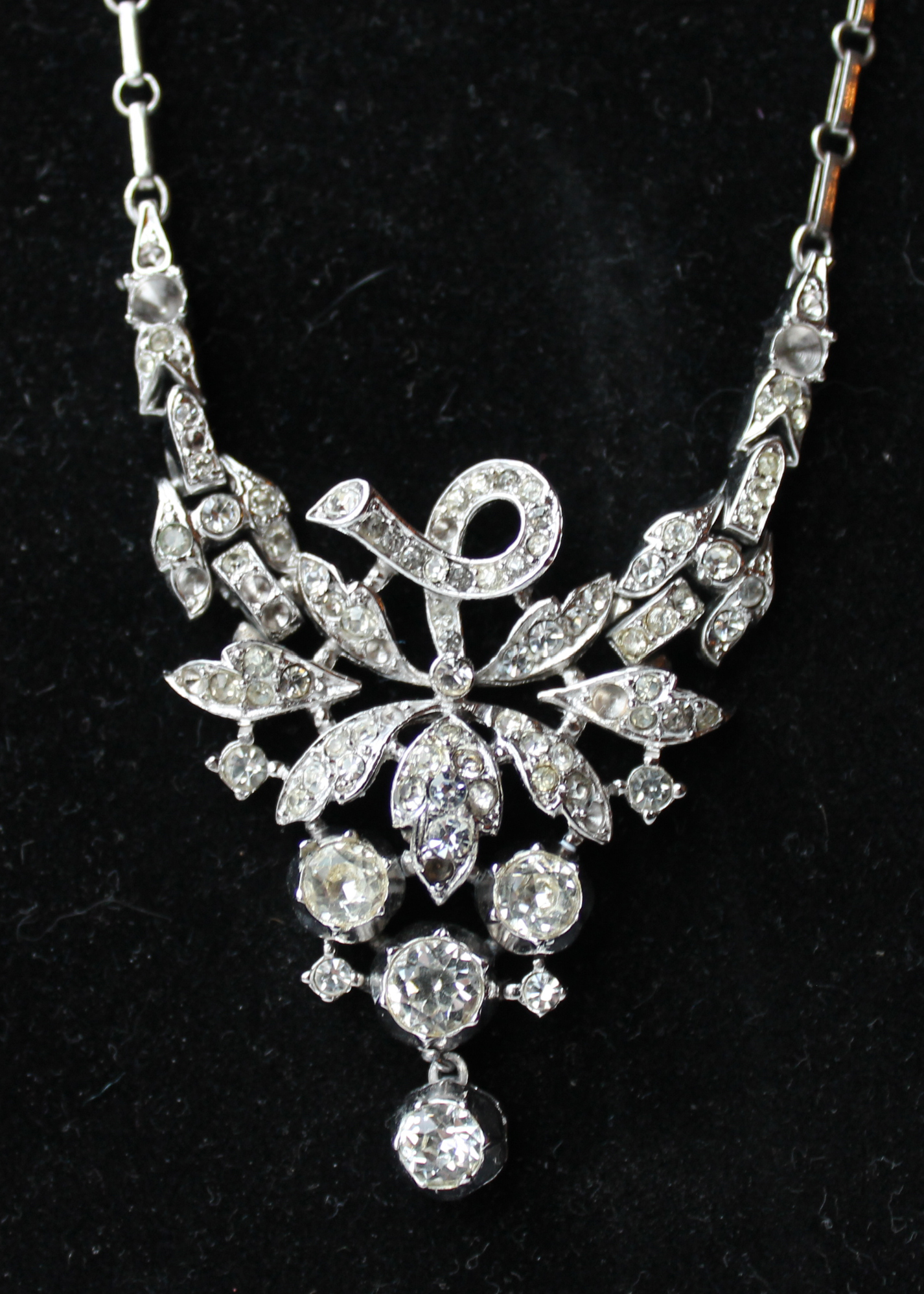 Romantic Vintage Jewelry Collection