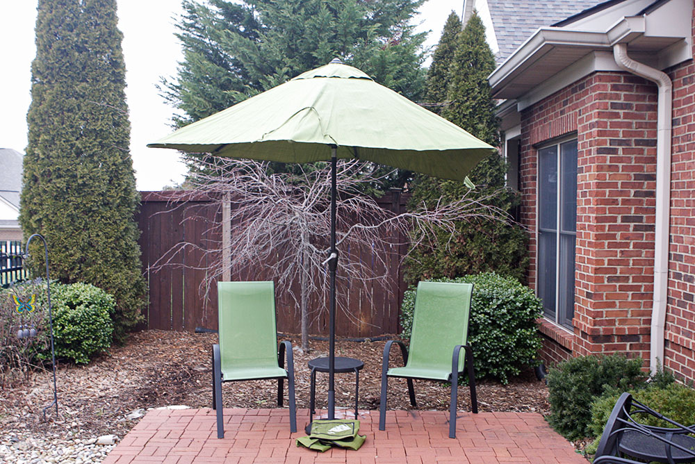Wrought Iron Outdoor Chairs with Umbrella and Stand