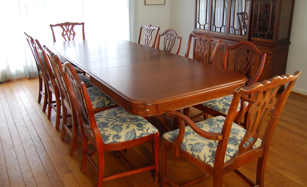 Vintage Drexel Mahogany Dining Table and Chairs for Twelve