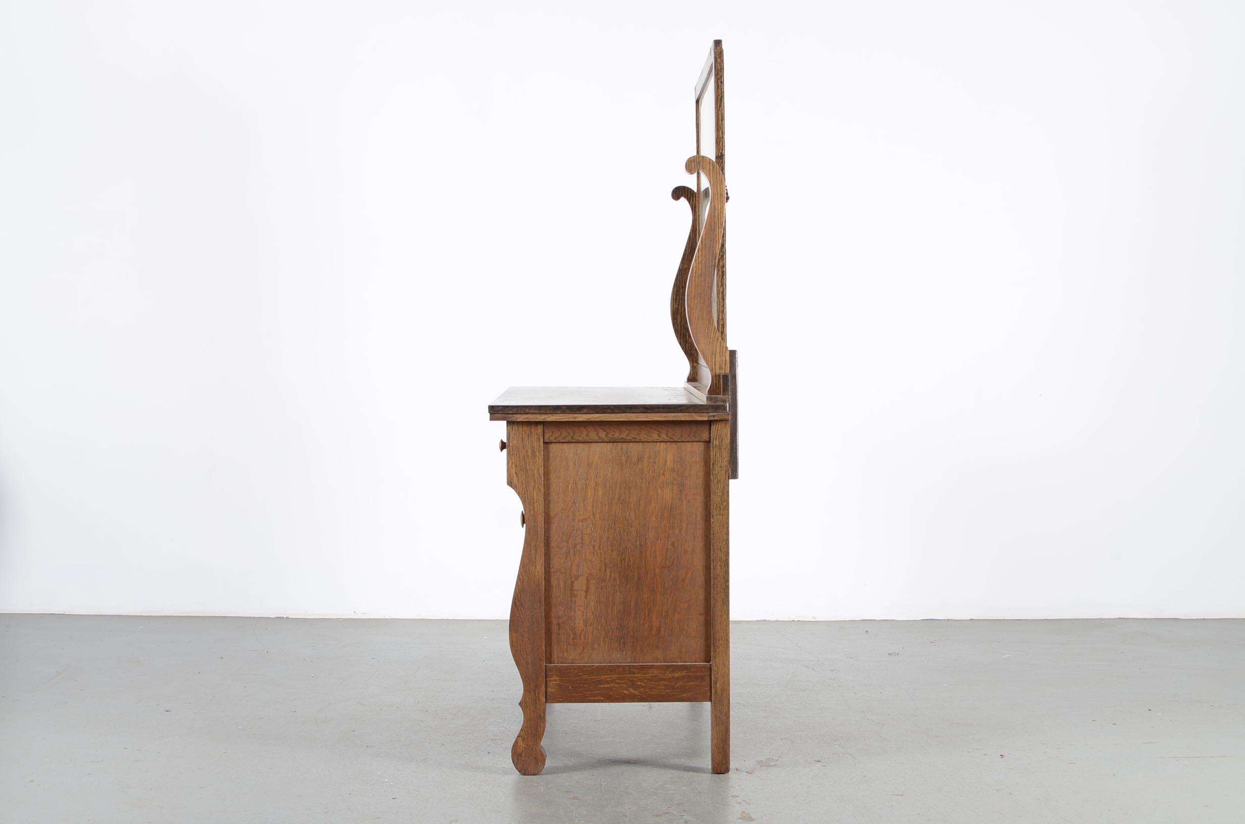 Antique Tiger Oak Dresser with Mirror