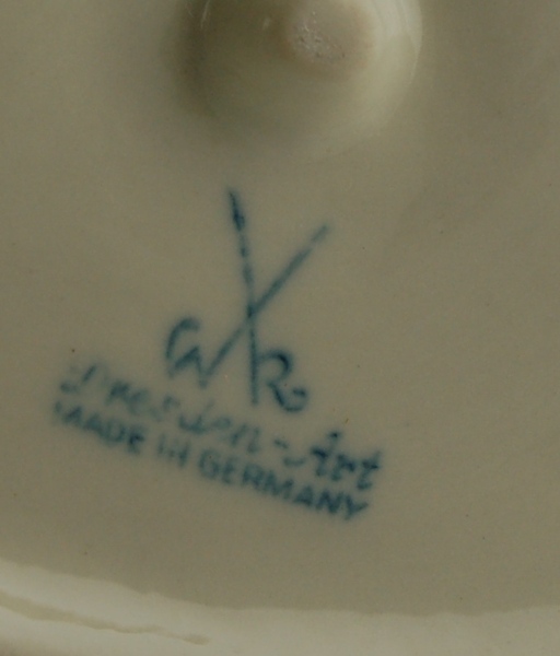 Vintage Dresden Art Porcelain Lace Dancing Couple Figurine