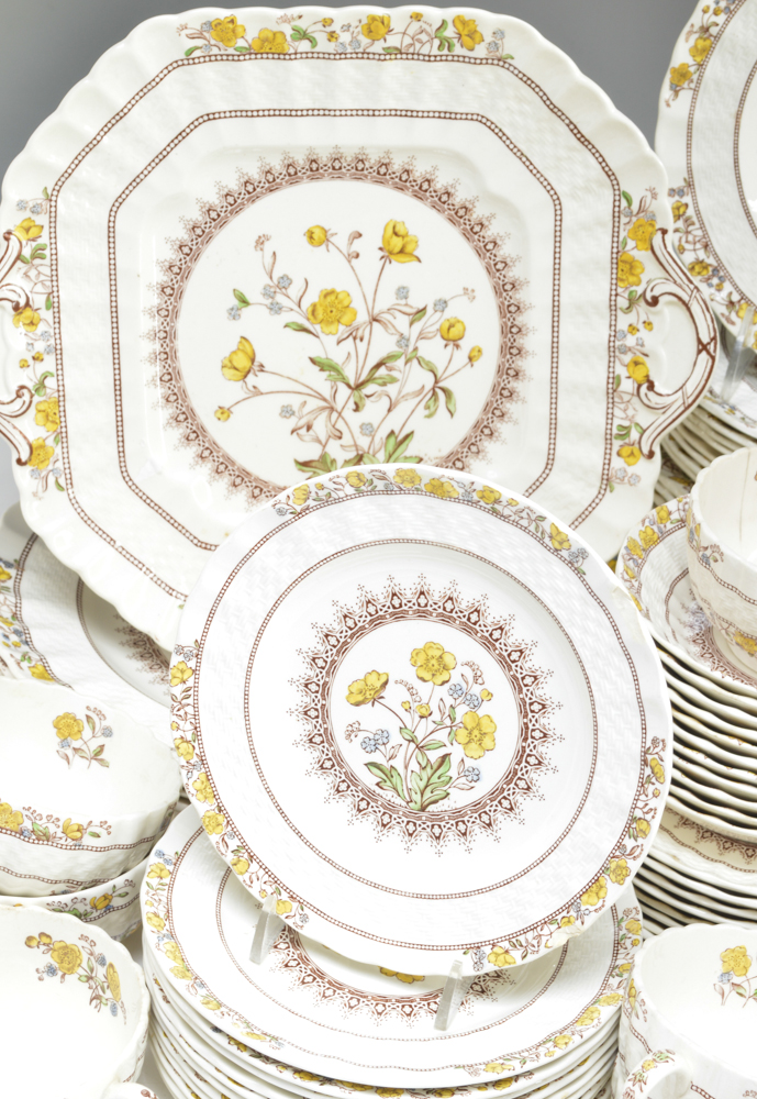 Set of Spode Buttercup China