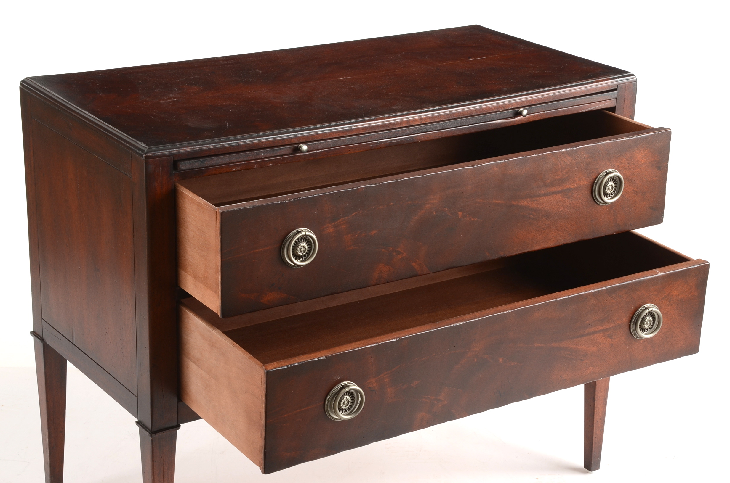 Henredon Mahogany Chest of Drawers