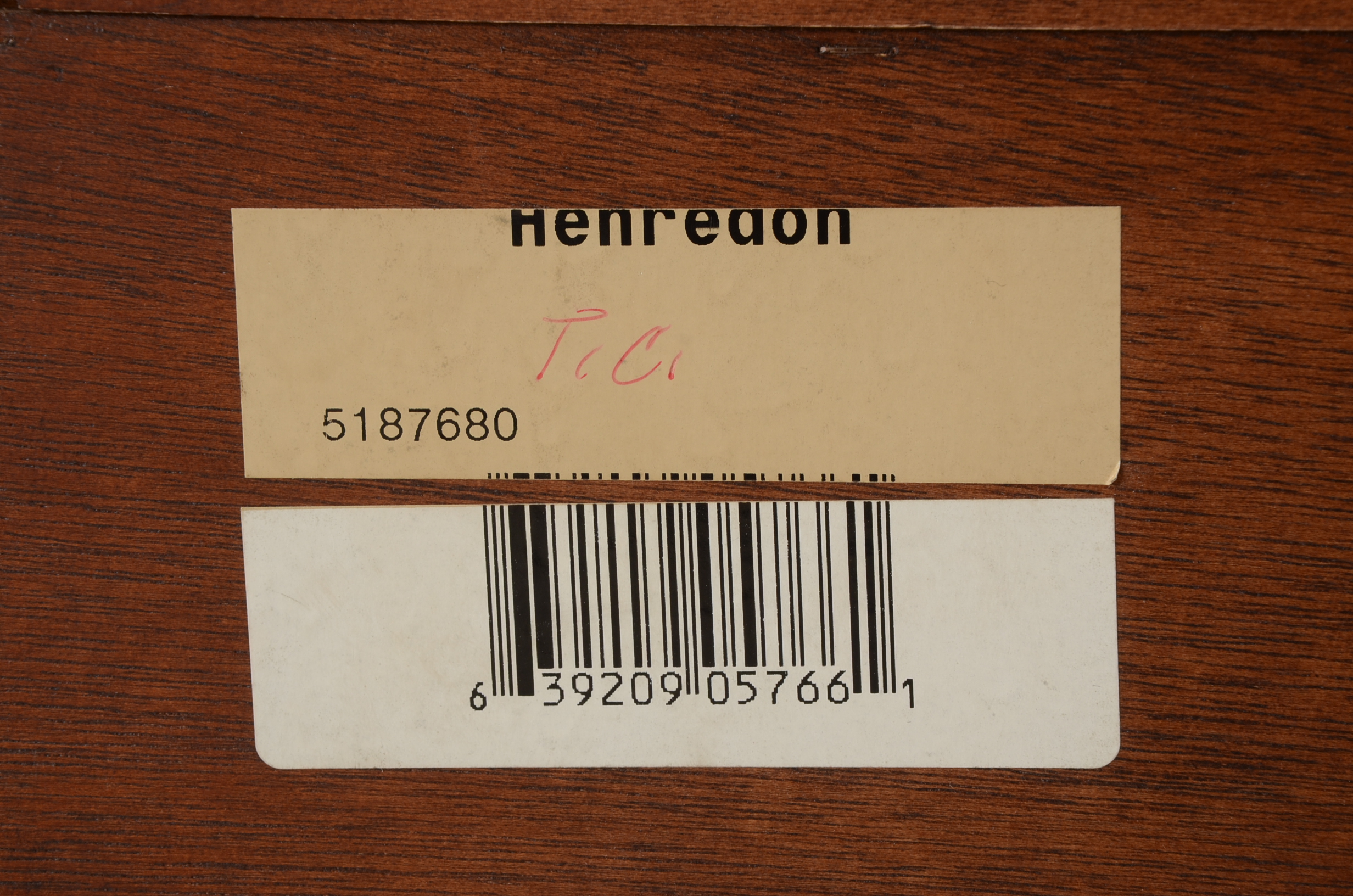 Henredon Mahogany Chest of Drawers