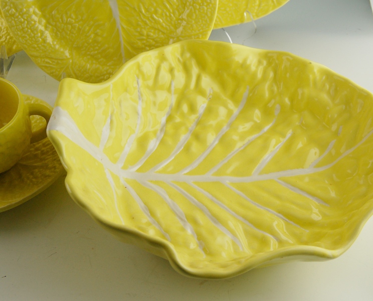 Secla Ceramic "Cabbage-Yellow" Set of Eight