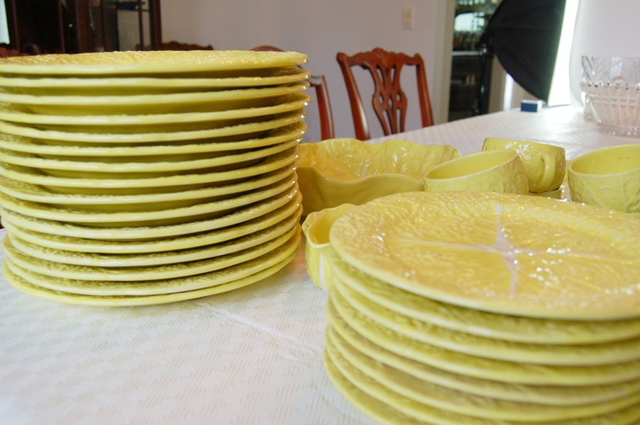 Secla Ceramic "Cabbage-Yellow" Set of Eight