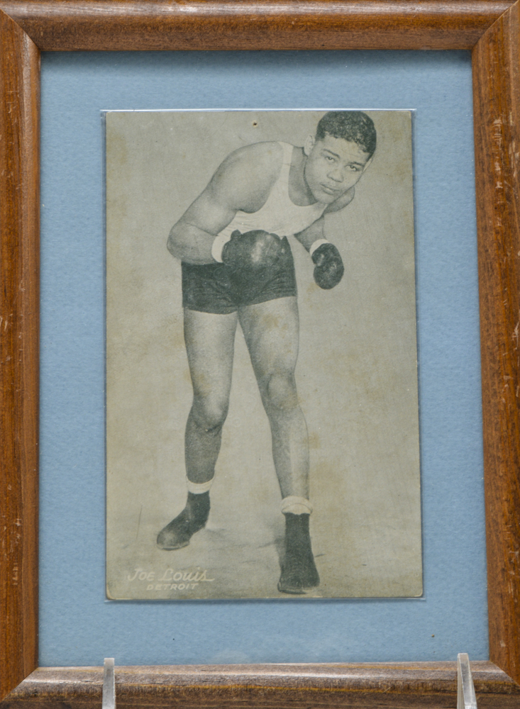 Aaron Pryor and Manny Pacquaio Signed Items Plus Exhibit Cards