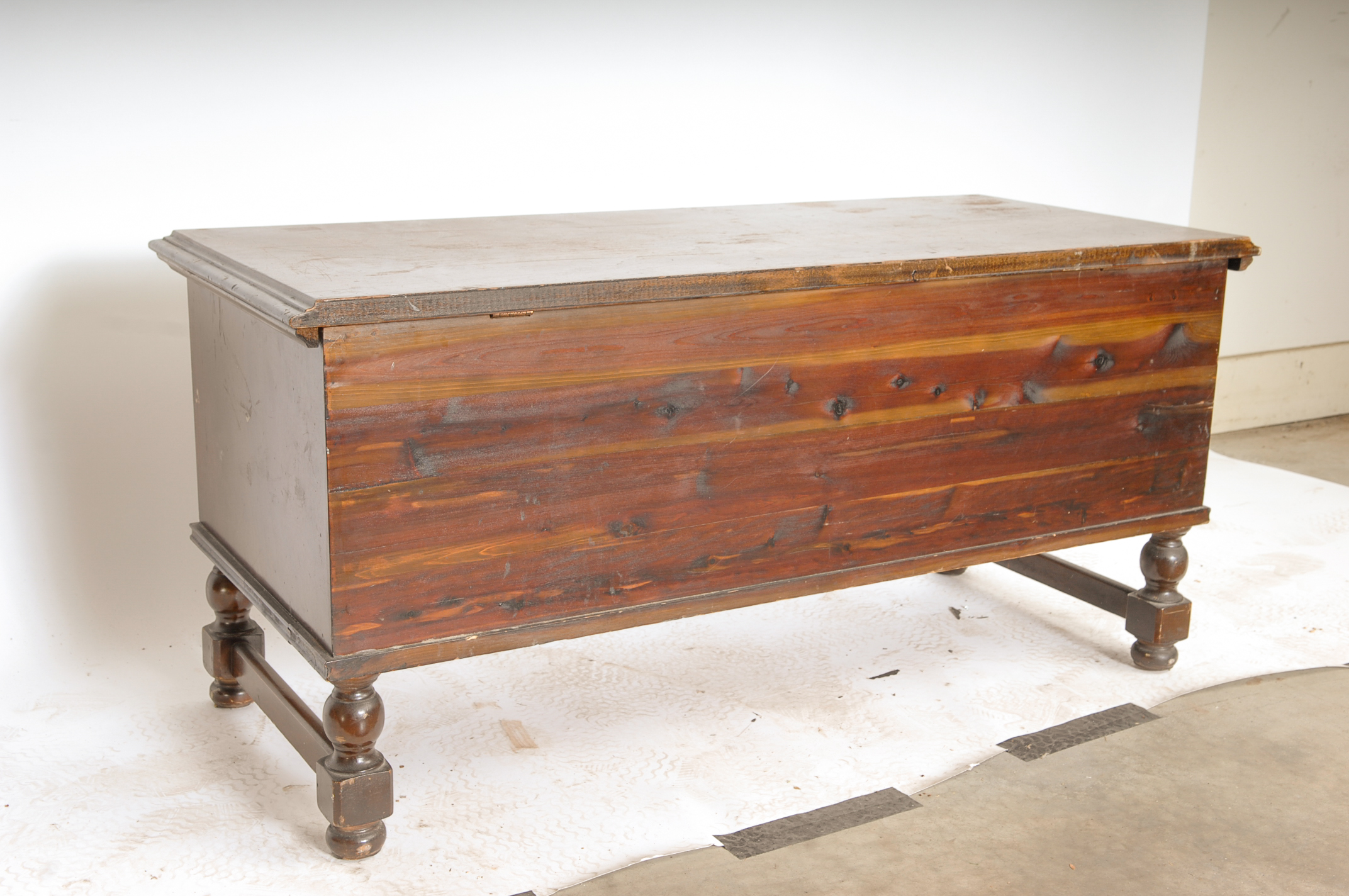 Cavalier Cedar Lined Hope Chest