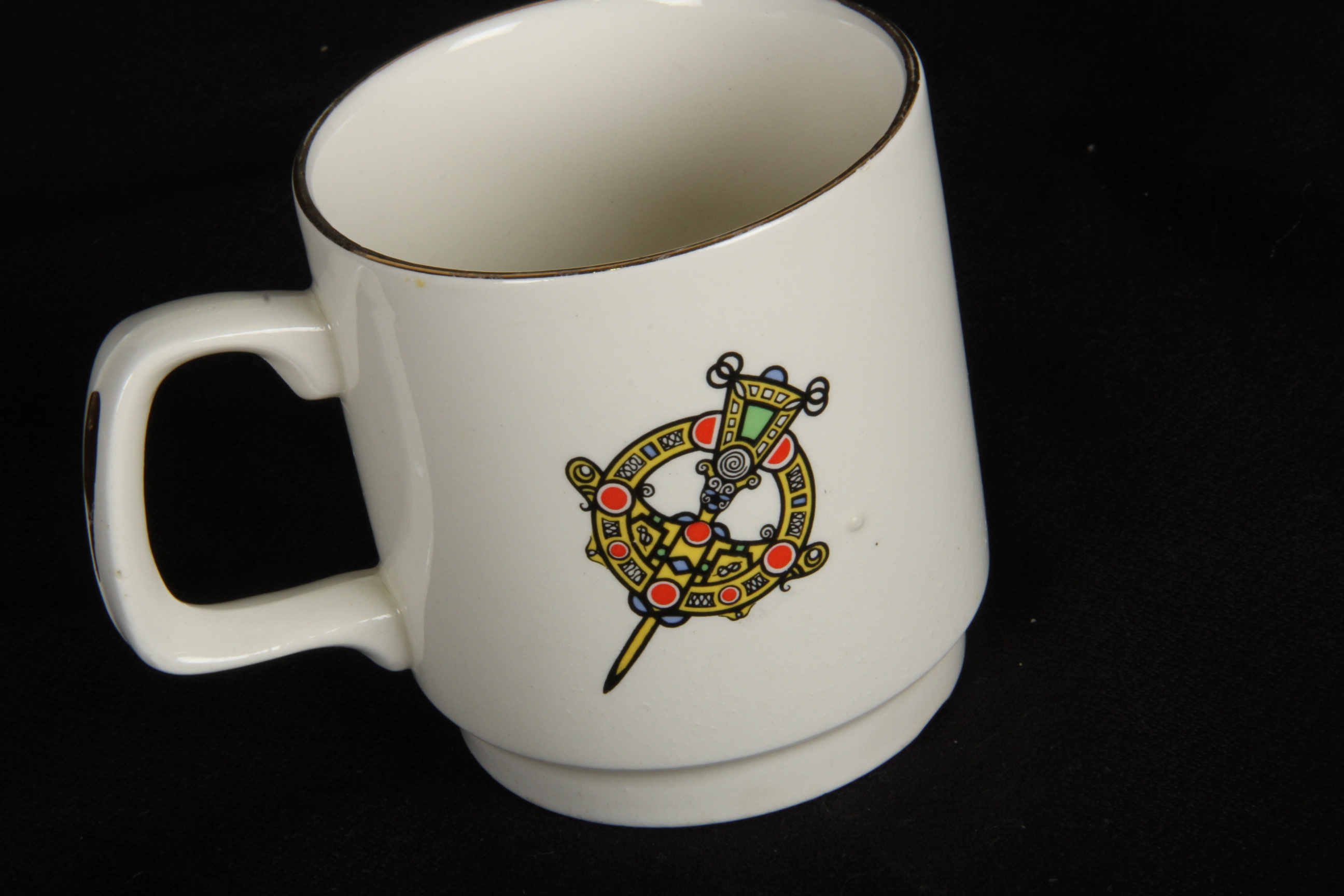 Grouping of Mixed Fine China Pieces